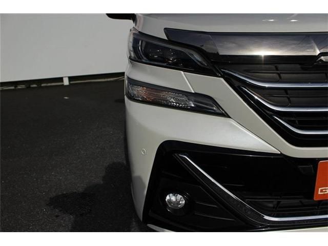 TOYOTA VELLFIRE 2015 Image 31