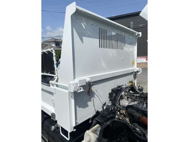 MITSUBISHI CANTER 2012 Image 31