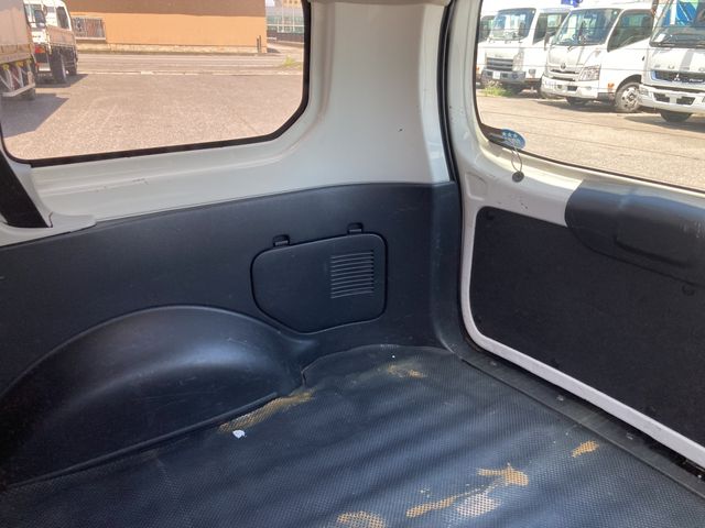 TOYOTA SUCCEED VAN 2WD 2016 Image 31