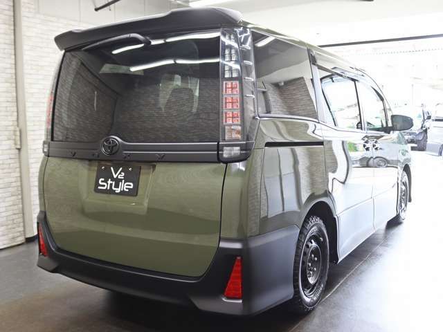 TOYOTA VOXY 2014 Image 31