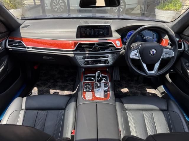 ALPINA B7 2016 Image 31