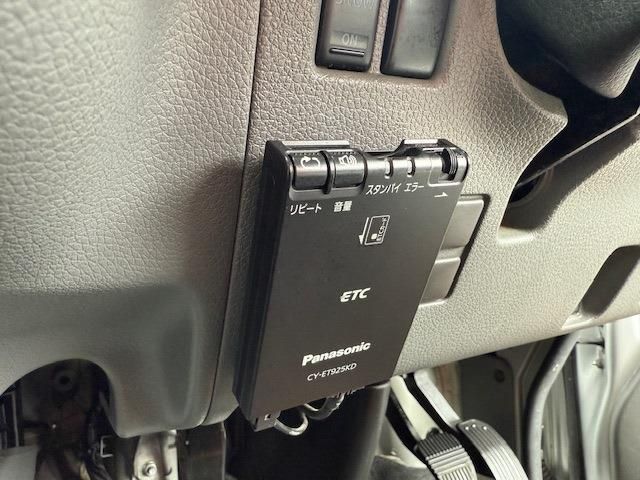 NISSAN NV350 CARAVAN 2020 Image 31