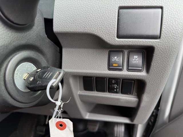 NISSAN NV350 CARAVAN 2020 Image 31