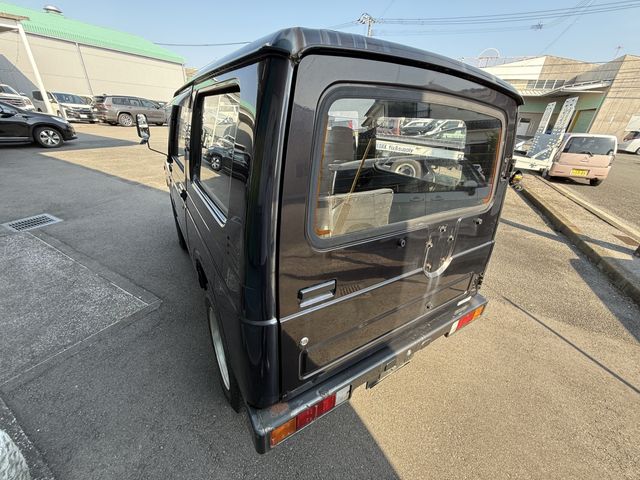 SUZUKI JIMNY VAN 4WD 1994 Image 31