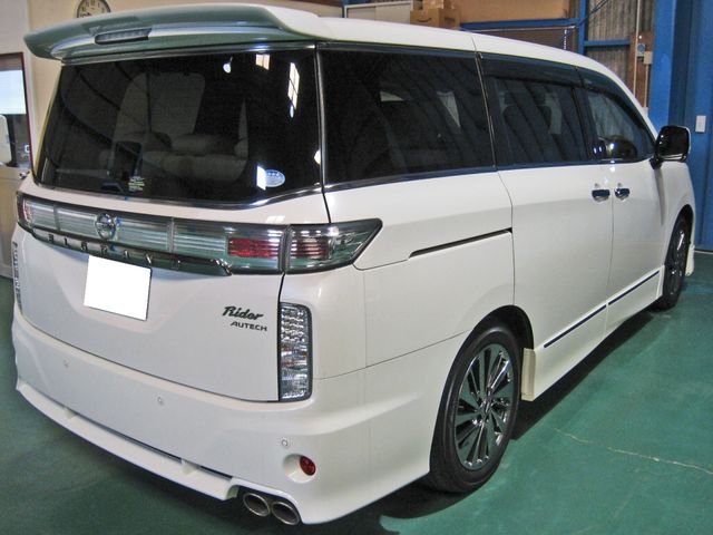 NISSAN ELGRAND  4WD 2017 Image 31