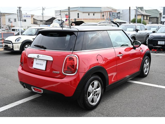 BMW MINI COOPER 2018 Image 31