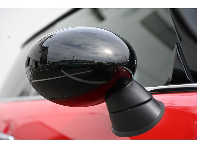 BMW MINI COOPER 2018 Image 31