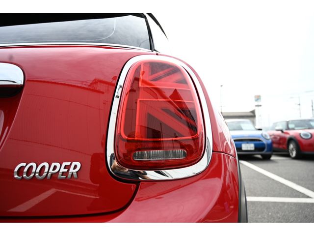 BMW MINI COOPER 2018 Image 31