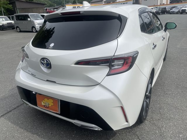 TOYOTA COROLLA SPORT 2018 Image 31