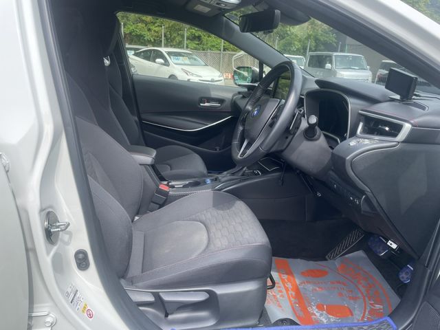 TOYOTA COROLLA SPORT 2018 Image 31