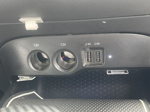 TOYOTA COROLLA SPORT 2018 Image 31