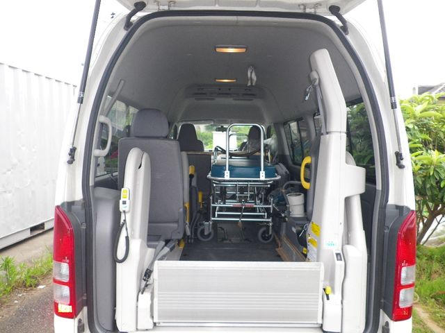 TOYOTA HIACE VAN 2WD 2006 Image 31