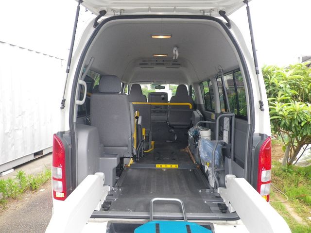TOYOTA HIACE VAN 2WD 2006 Image 31