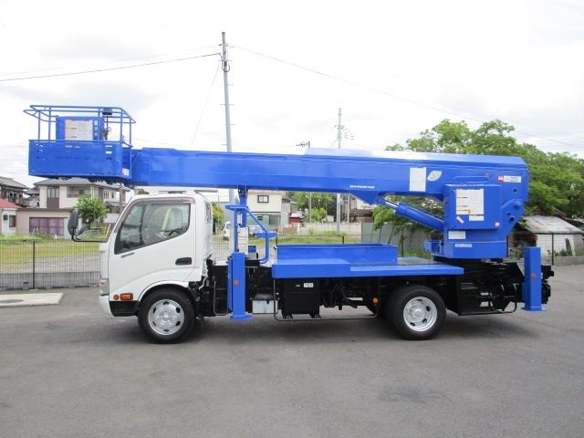 HINO DUTRO 2013 Image 31