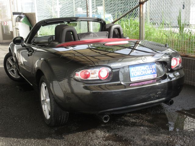 MAZDA ROADSTER 2005 Image 31