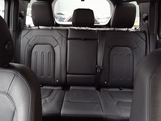 ROVER DEFENDER 2022 Image 31