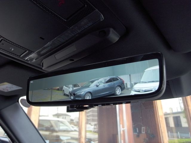 ROVER DEFENDER 2022 Image 31