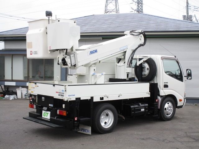 HINO DUTRO 2013 Image 31