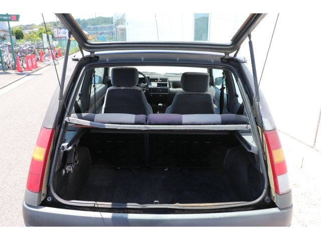 RENAULT CINQ(5) 1992 Image 31