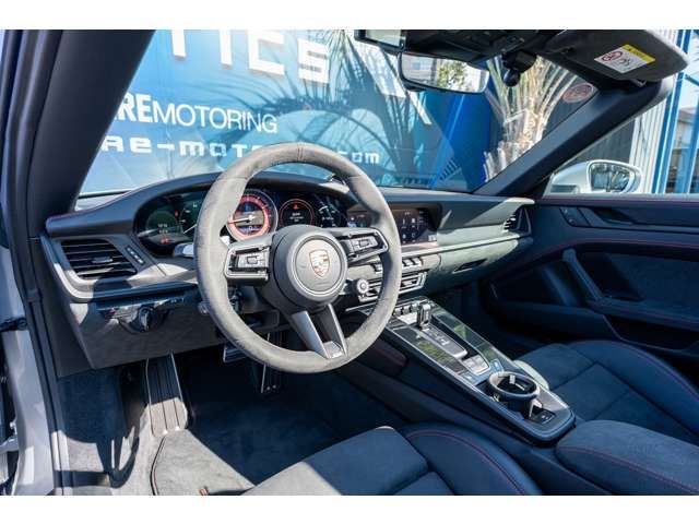 PORSCHE 911 OPEN 2023 Image 31