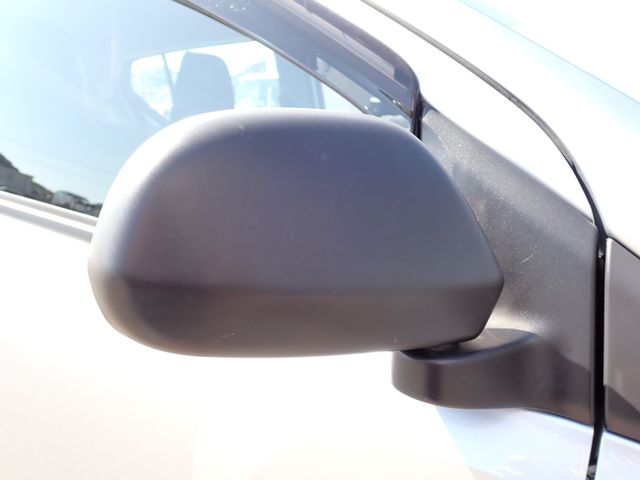 DAIHATSU MIRA E:S 2018 Image 31