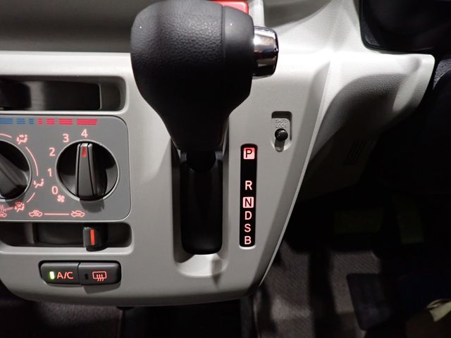 DAIHATSU MIRA E:S 2017 Image 31