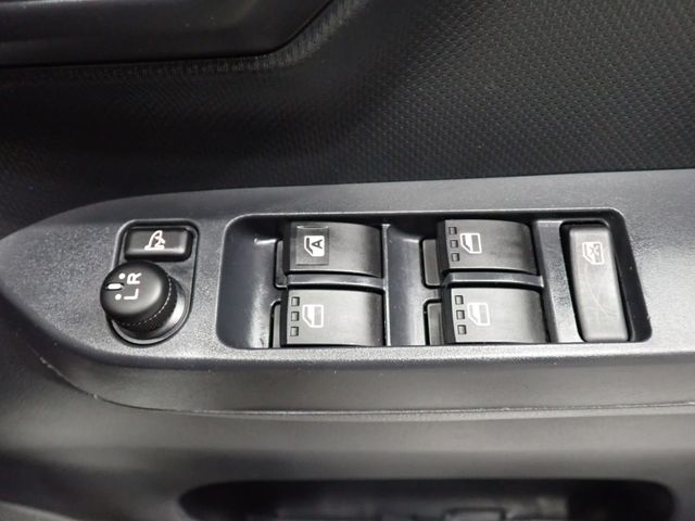 DAIHATSU MIRA E:S 2017 Image 31