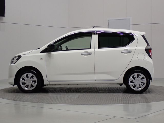 DAIHATSU MIRA E:S 2017 Image 31