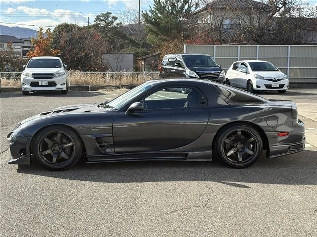MAZDA RX-7 2002 Image 31