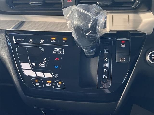 MITSUBISHI DELICA MINI 2025 Image 31