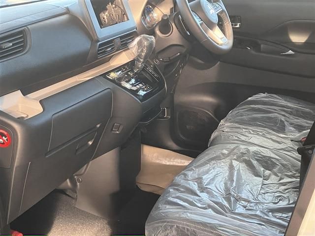 MITSUBISHI DELICA MINI 2025 Image 31