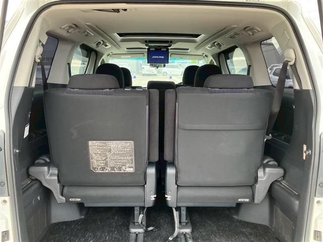 TOYOTA VELLFIRE 2012 Image 31