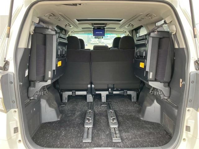 TOYOTA VELLFIRE 2012 Image 31