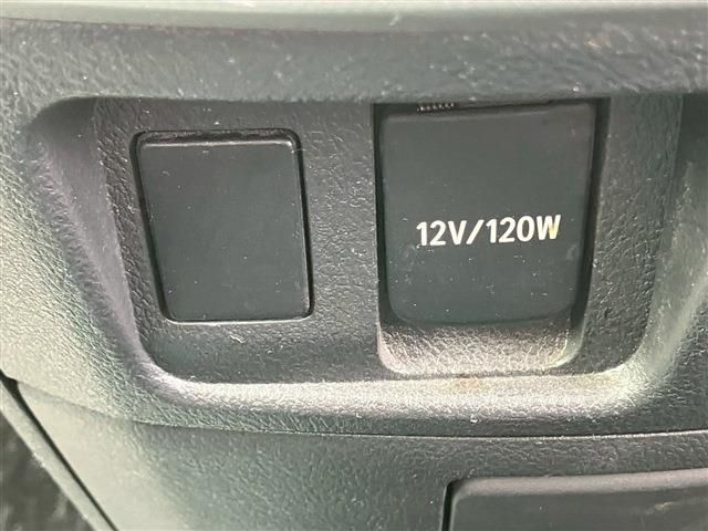 TOYOTA VELLFIRE 2012 Image 31