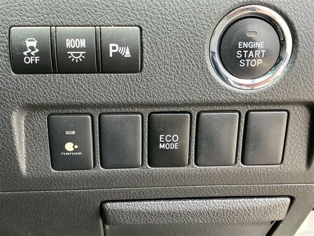 TOYOTA VELLFIRE 2012 Image 31