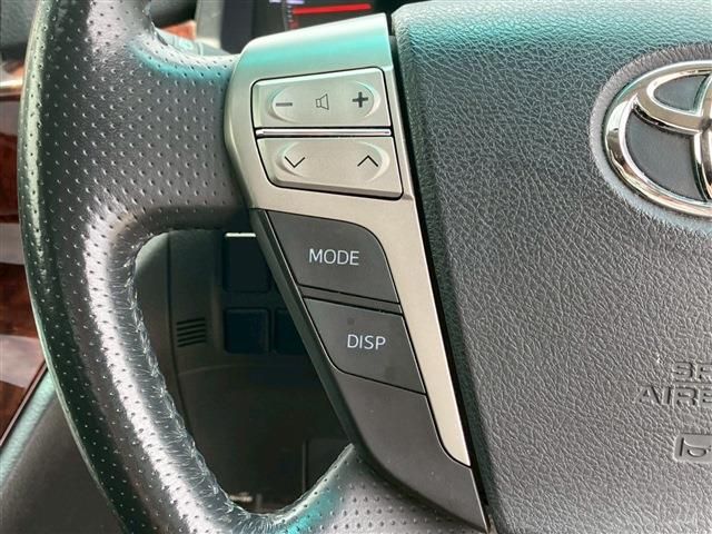 TOYOTA VELLFIRE 2012 Image 31