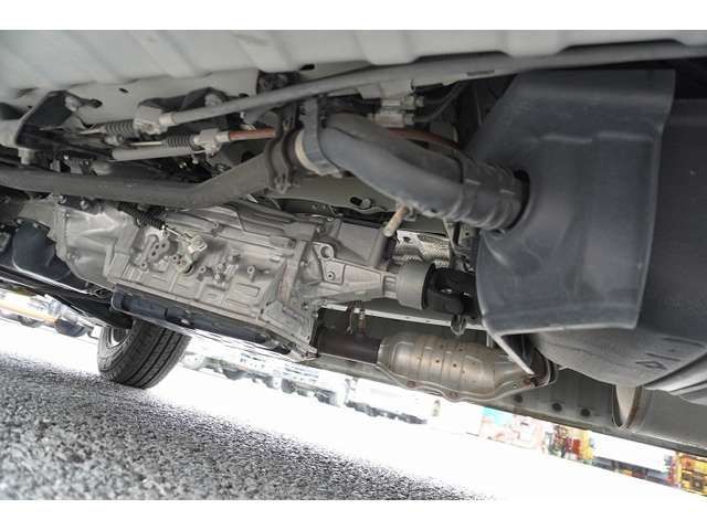TOYOTA HIACE VAN 1.25T 2WD 2020 Image 31