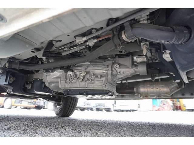 TOYOTA HIACE VAN 1.25T 2WD 2020 Image 31