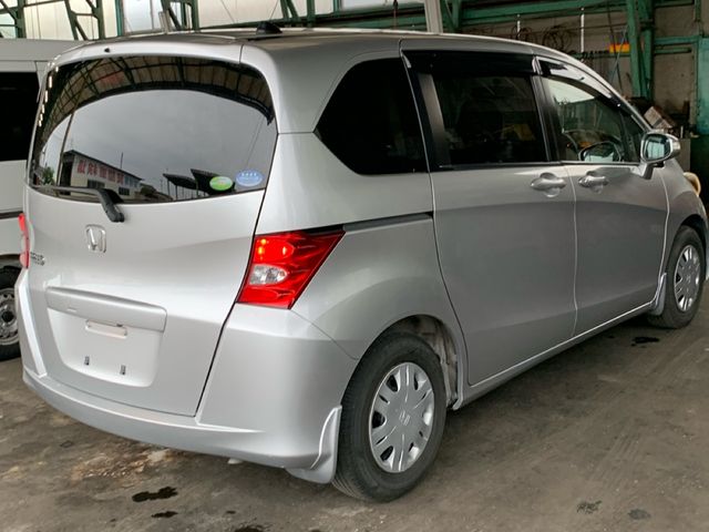 HONDA FREED 2010 Image 31