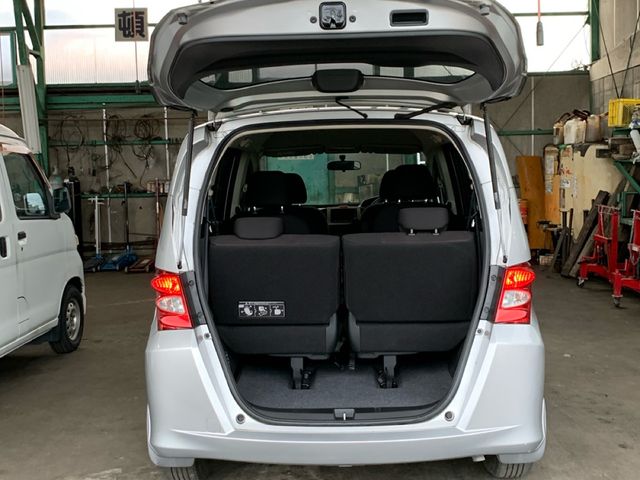 HONDA FREED 2010 Image 31