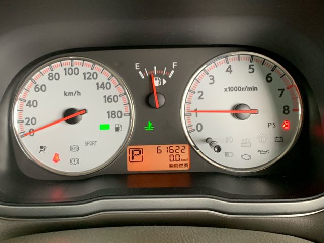 NISSAN NOTE 2012 Image 31