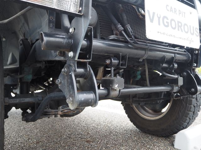 SUZUKI JIMNY VAN 4WD 1993 Image 31