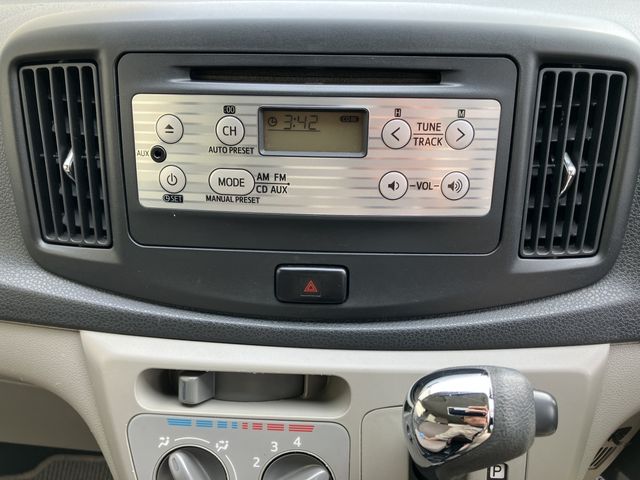 DAIHATSU MIRA E:S 2012 Image 31