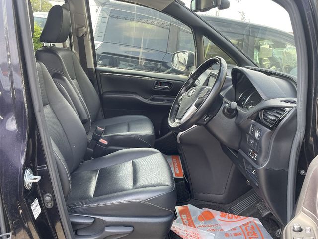 TOYOTA ESQUIRE 2015 Image 31