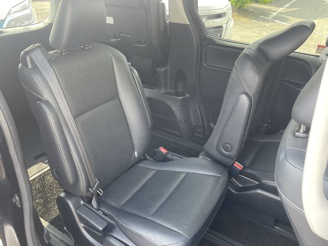 TOYOTA ESQUIRE 2015 Image 31