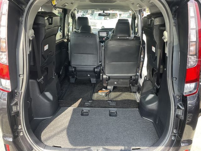 TOYOTA ESQUIRE 2015 Image 31