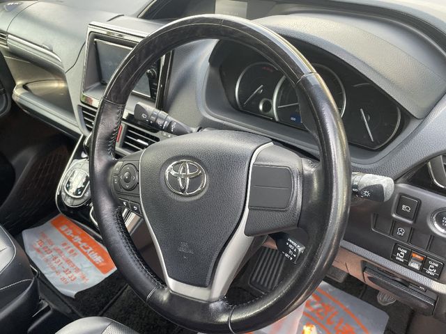 TOYOTA ESQUIRE 2015 Image 31