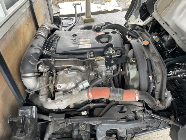 ISUZU ELF 2015 Image 31