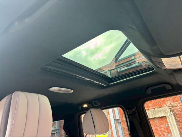 MERCEDES BENZ G CLAS 2024 Image 31