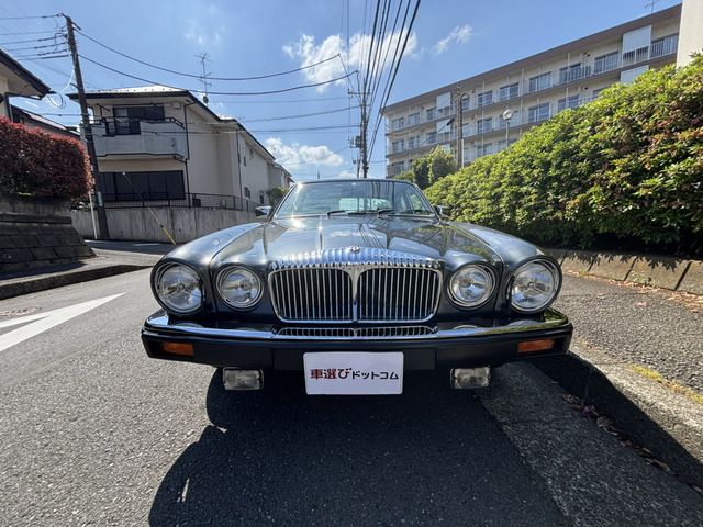 DAIMLER  1993 Image 31